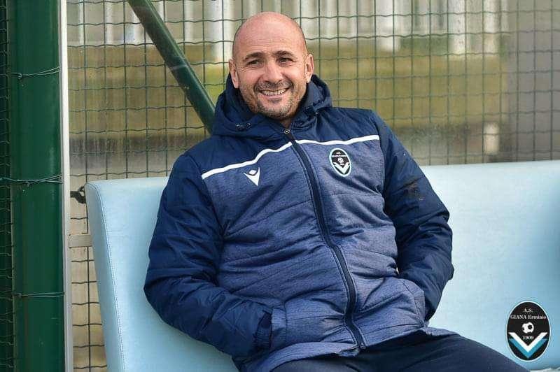 Oscar Brevi, 53 anni