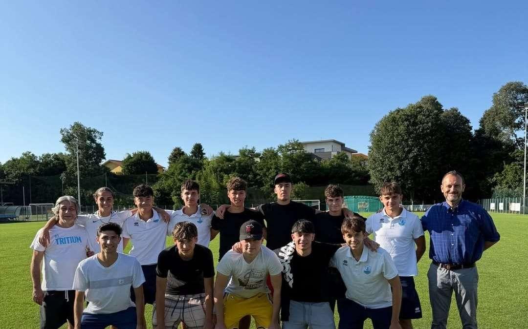 Lo staff Juniores Tritium