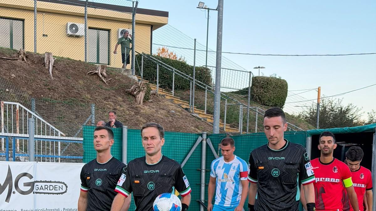 L'ingresso delle squadre