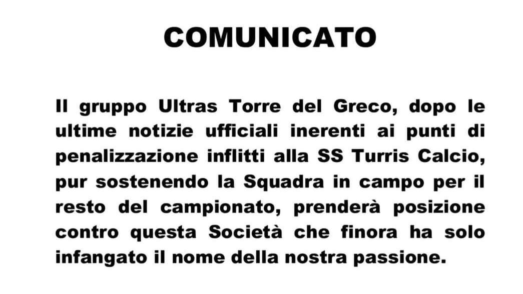 Turris, anche gli ultras prendono posizione contro Capriola: "Infangata la nostra passione!"