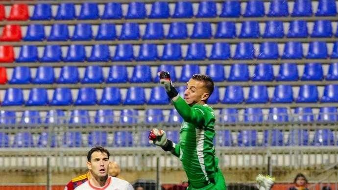 Turris, punto pesante ad Avellino: riscatto Fasolino e Frascatore, primo clean-sheet stagionale. In crescita De Felice...