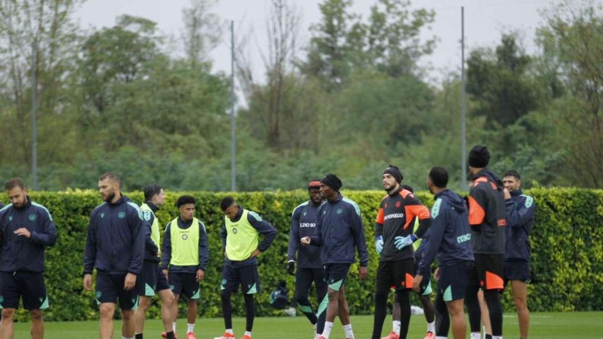 Udinese, squadra tornata in Friuli per allenamento e rifinitura: nel pomeriggio la ripartenza