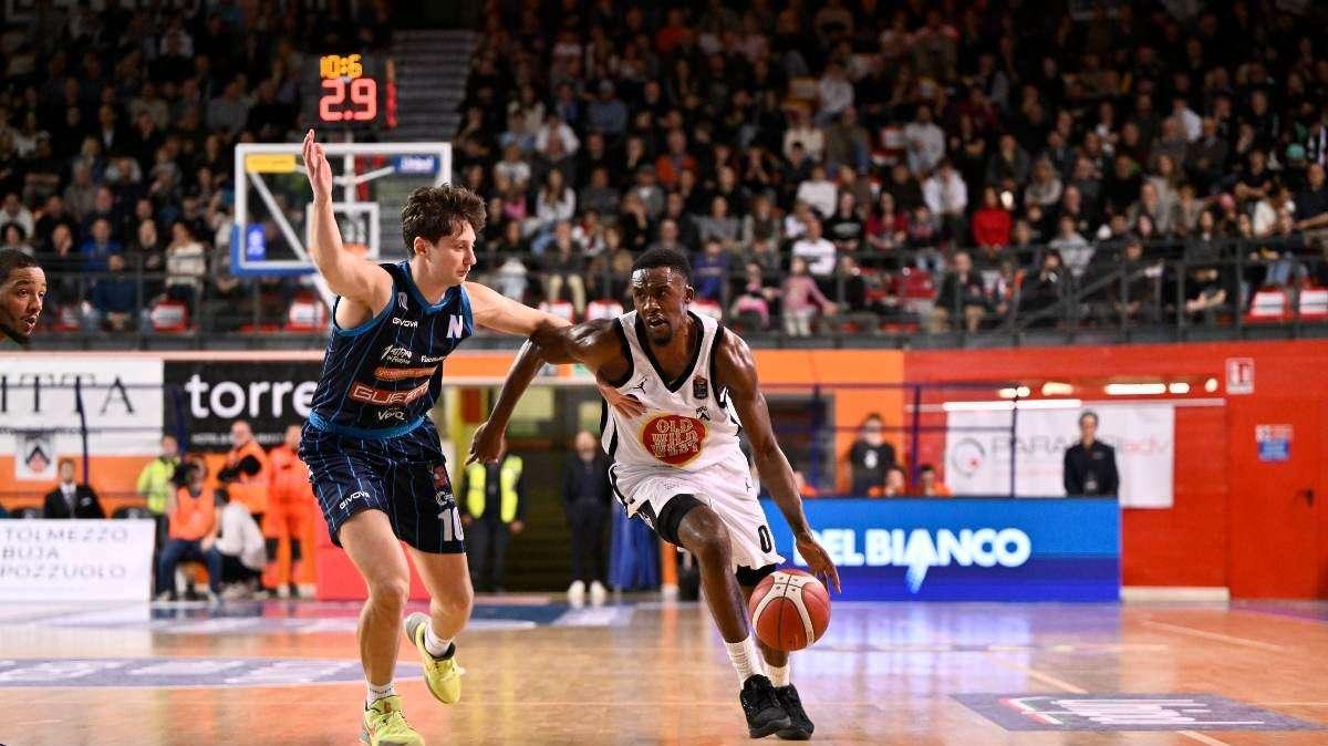 APU Udine-Napoli 78-71, le PAGELLE DEI BIANCONERI: Christon è già leader