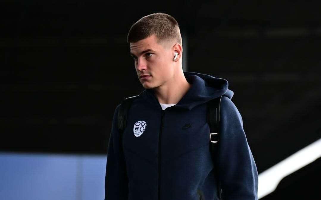 Nuovo look per Jaka Bijol in vista degli impegni con la Nazionale slovena