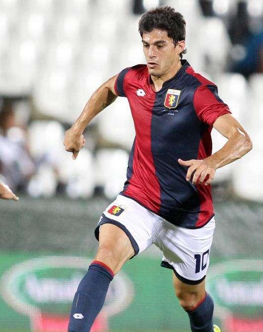 Piaceva sia all'Udinese che al Watford ma Diego Perotti alla fine rimarrà al Genoa 
