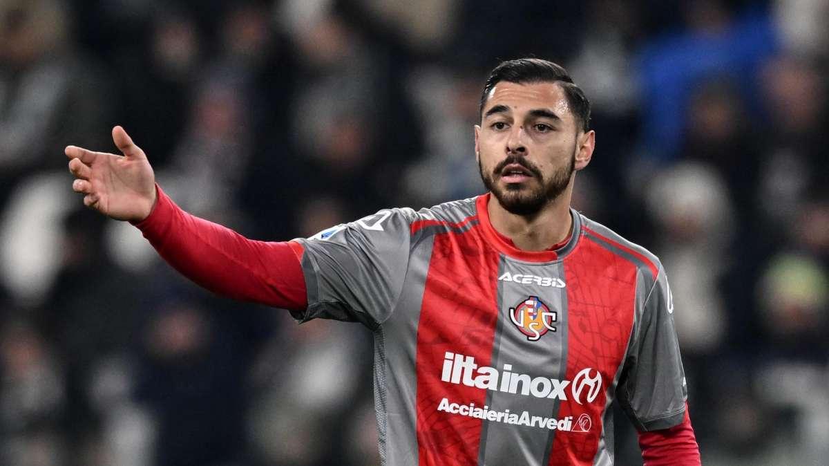 Cremonese al lavoro in vista dell'Udinese: allenamento personalizzato per Pezzella