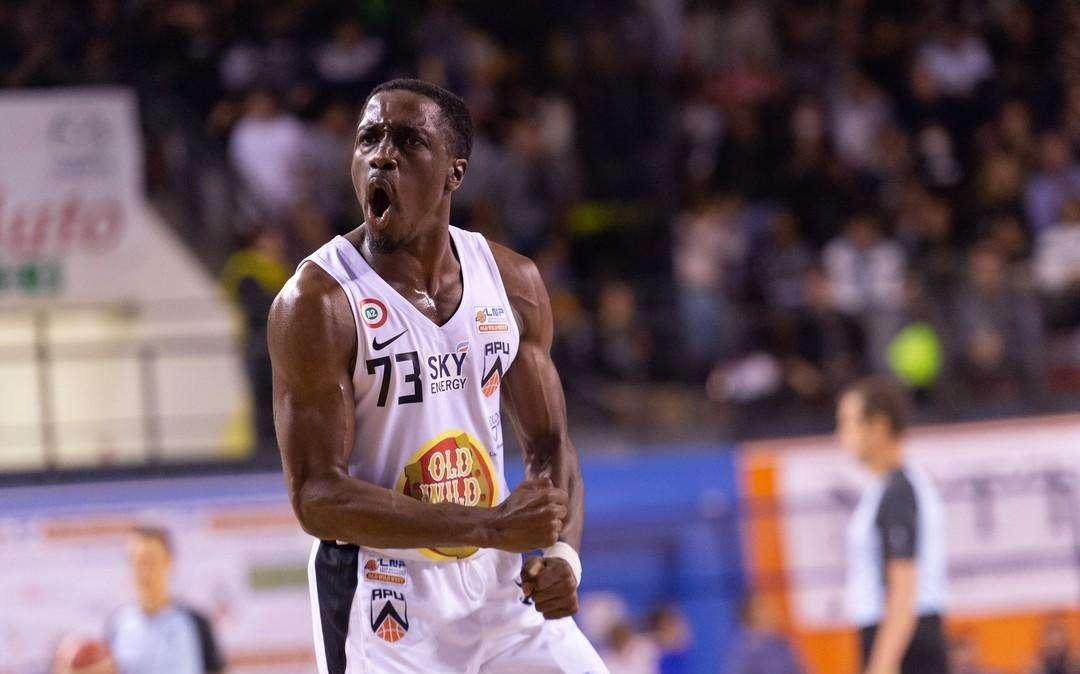 Apu Udine - Caffè Mokambo Chieti 76-68, PAGELLE: Sherrill MVP, Mian si accende al momento giusto