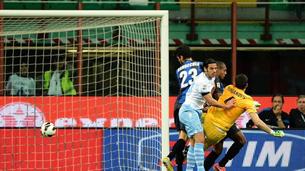 Handanovic spiana la strada alla Lazio