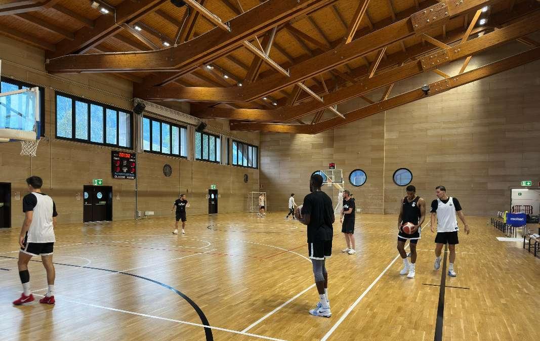 In ritiro con l'APU Udine, tra team building e intensità