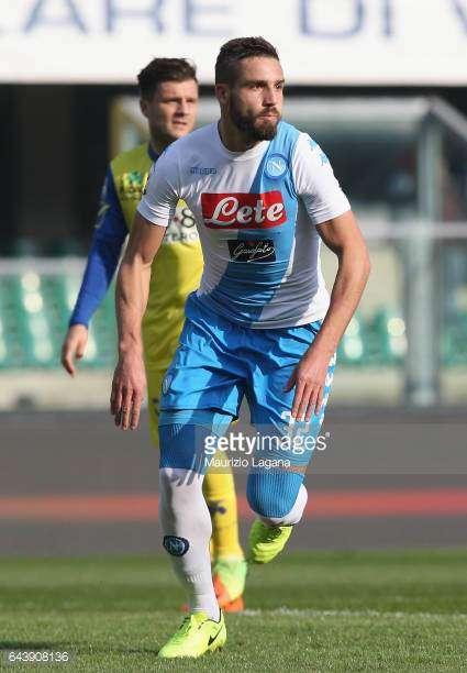 Fatta per Pezzella, ora dritti sul centravanti