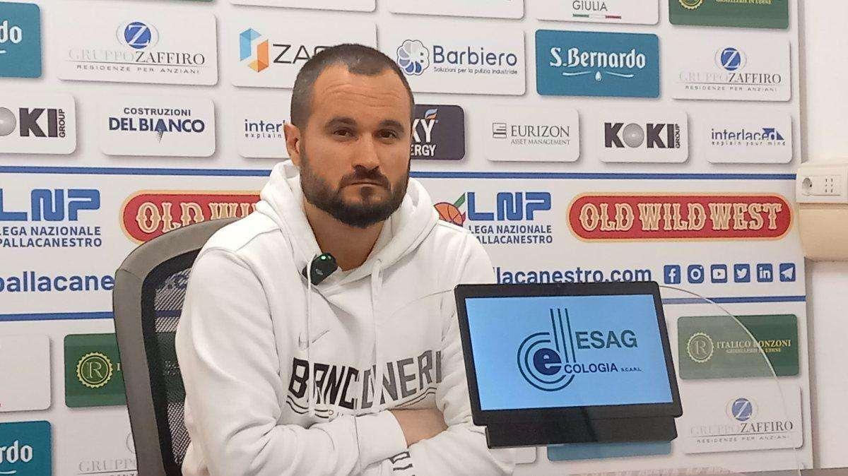 Apu Udine, Vertemati: "Vittoria importante, la doppia espulsione poteva cambiare tutto"