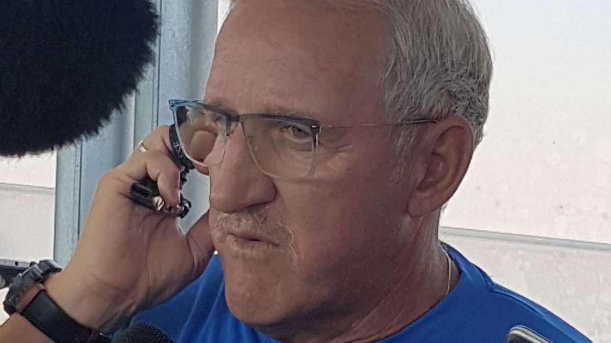 Delneri in ritiro: "Lavoriamo bene. La punta è una priorità ma ci serve anche un difensore"