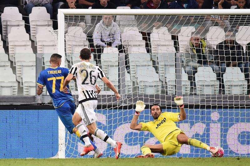 Lazio-Udinese, le formazioni ufficiali: Di Natale non ce la fa, c'è Thereau. Hoedt nella Lazio con Mauri e Keita