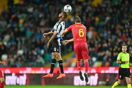 Udinese-Lecce 1-1, LE PAGELLE: Beto sbaglia di tutto fino al gol, male Samardzic ed Ebosse. Walace si conferma prezioso