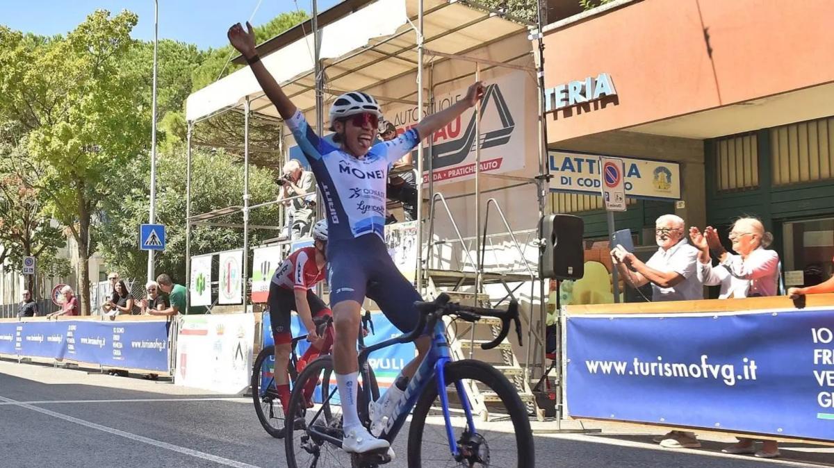 Trieste-Gorizia-Udine: volata da brividi per Alvarez Gonzalez. D'Aiuto re del Challenge FVG