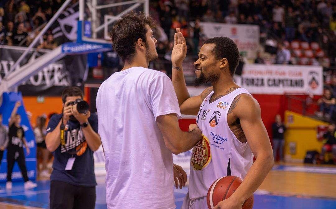 OraSì Ravenna - Apu Udine 76-82, PAGELLE: Briscoe inarrestabile, Gaspardo firma una doppia doppia