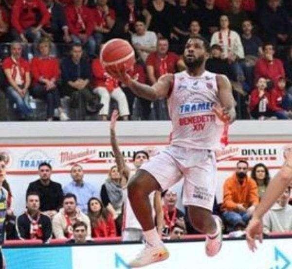 Derrick Marks dà il via al conto alla rovescia: venerdì sarà in Italia