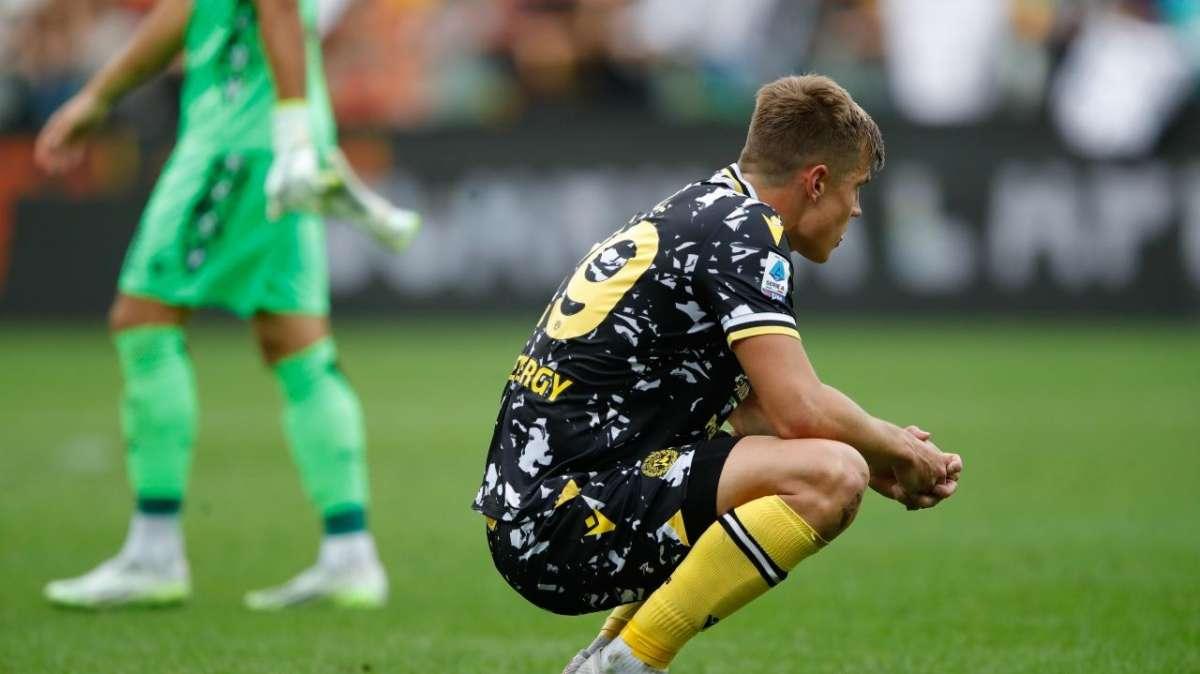 Udinese, il Bologna vuole Bijol: il difensore è la priorità per il post-Calafiori