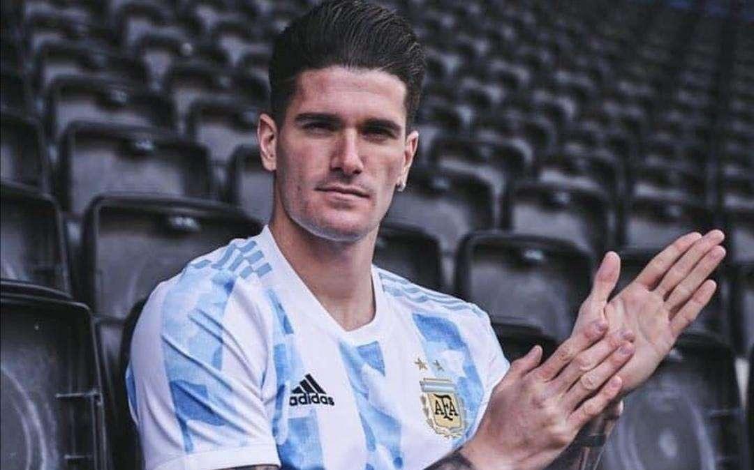 De Paul scelto come testimonial della nuova maglia dell'Argentina 