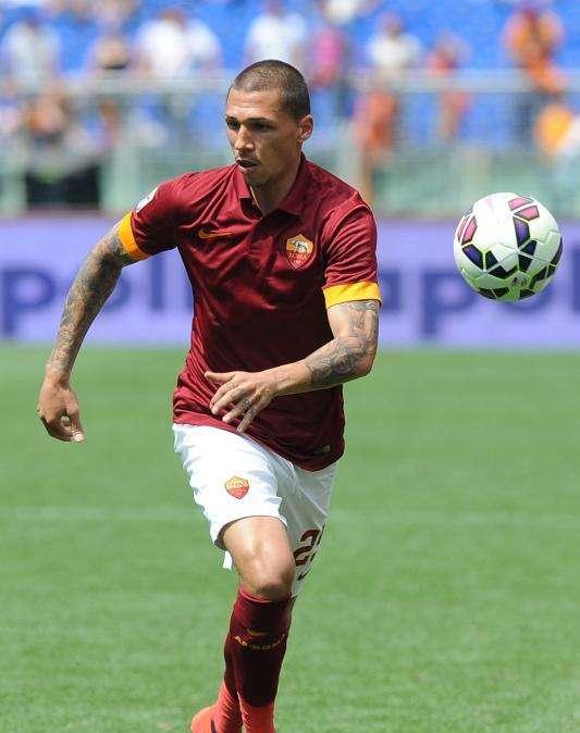 Holebas al veleno contro la Roma: "Via senza interpellarmi. Ma ora sono felice"