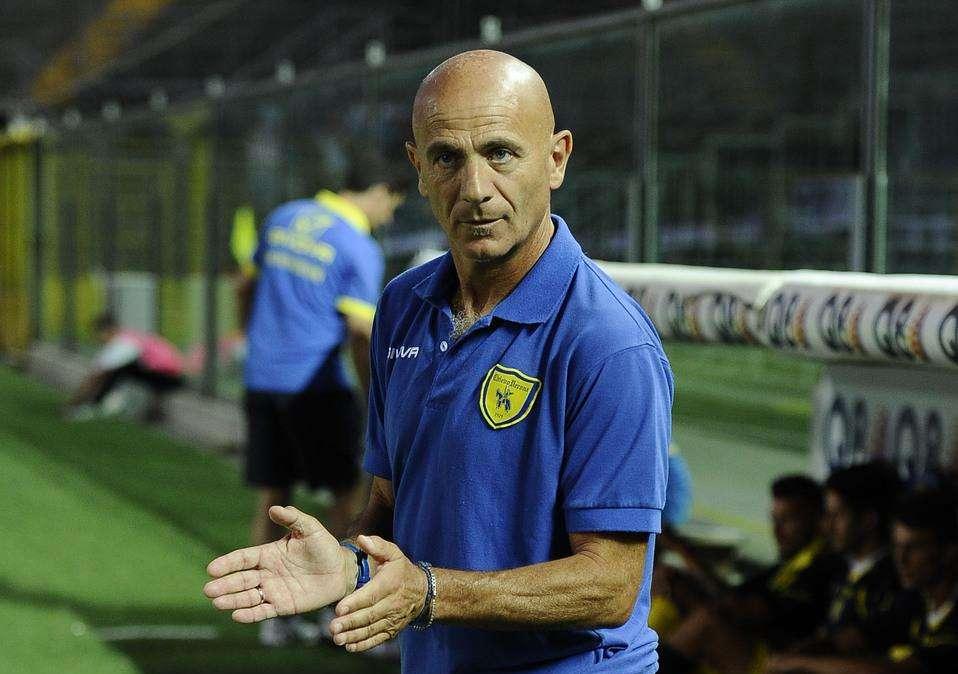 Watford, vittoria di rigore