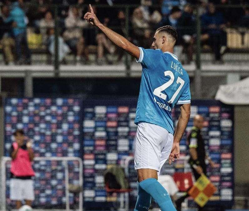 Lorenzo Lucca ancora in gol con il Napoli, ma non basta per battere il Brest