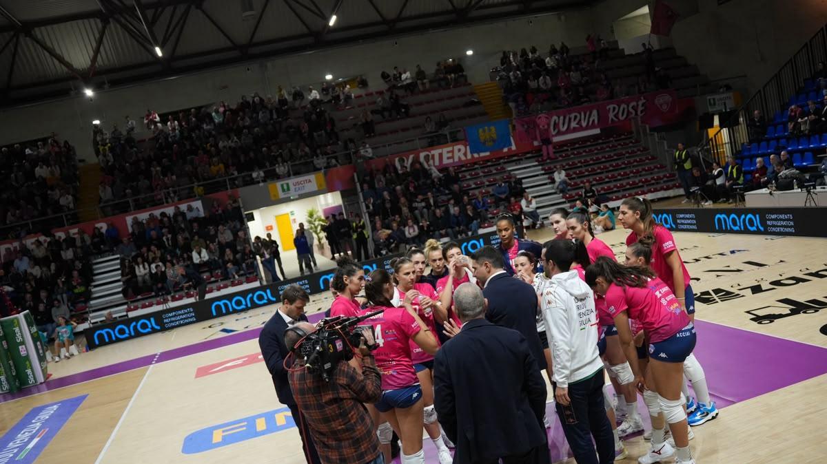 CDA Volley Talmassons, Cattelan: "Questa squadra non molla mai, guardiamo il bicchiere mezzo pieno"