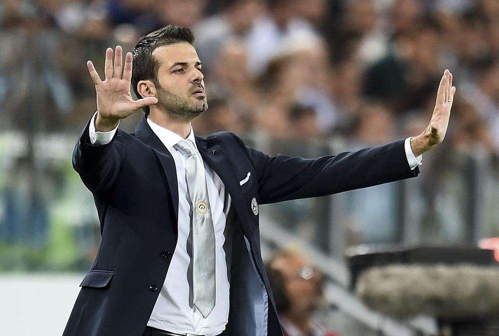 Udinese-Napoli, le formazioni ufficiali: confermata la difesa a quattro per Strama, quante sorprese di Benitez!