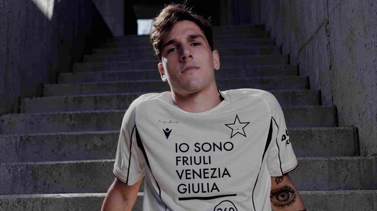 Udinese, il Third Kit per la stagione 2026/27 si svela alla Milano Fashion Week