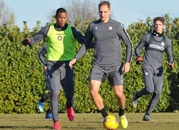 Serie A, si avvicina il via libera per gli allenamenti di gruppo. Gravina e le novità sui ritiri