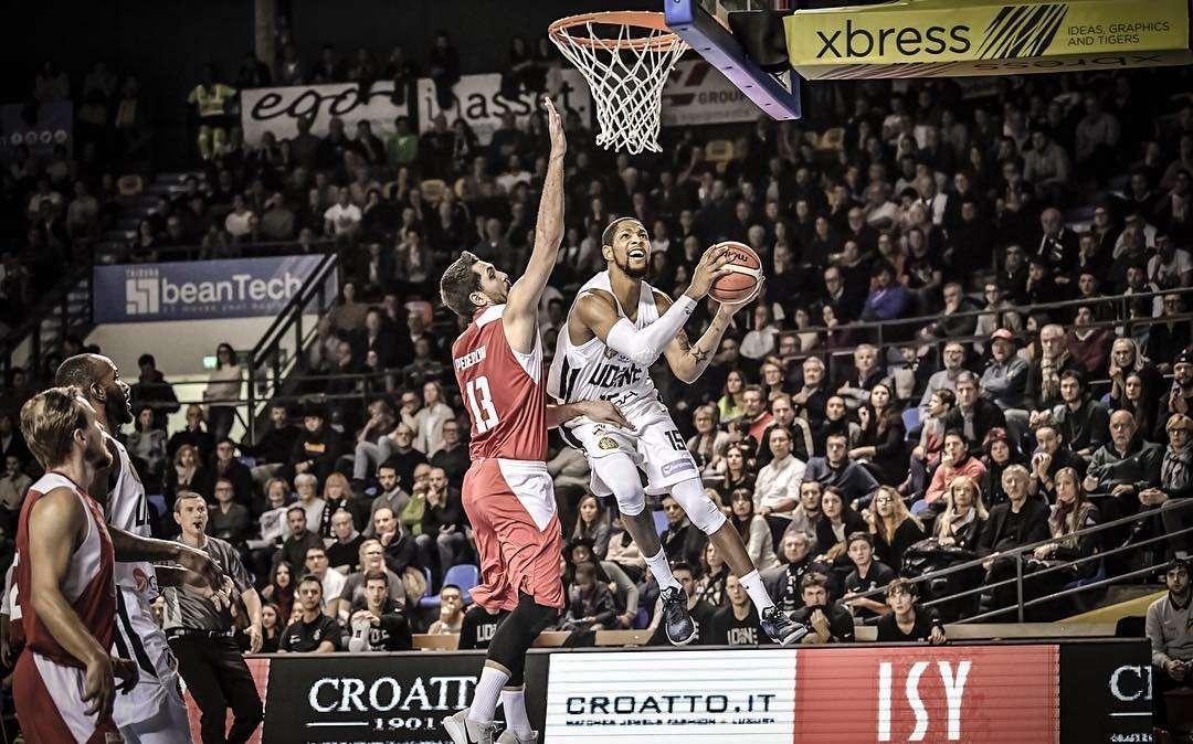 Pompea Mantova-Apu Gsa 82-64, LE PAGELLE: solo Simpson da salvare, crolla l'Apu a Mantova