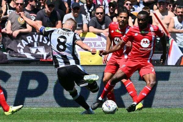 Udinese, Lovric a DAZN: "C'è poco da dire, volevamo vincere davanti ai nostri tifosi"