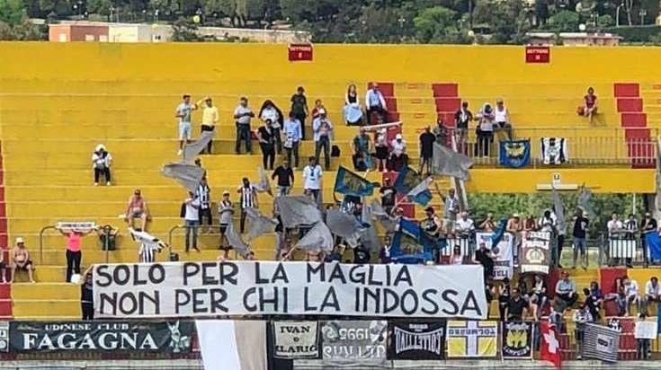 Giù le mani dai tifosi!