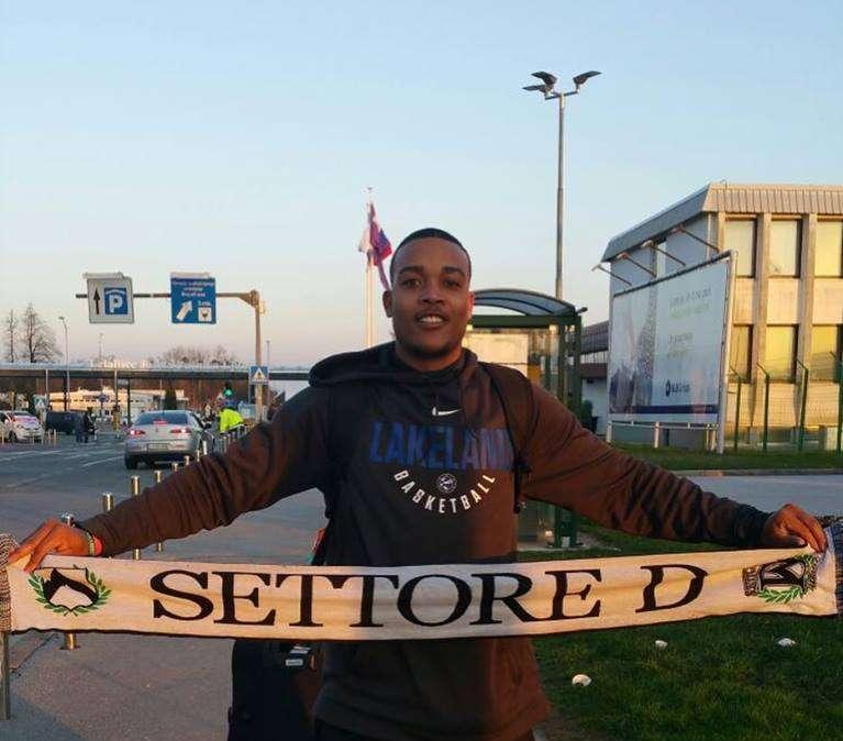 Apu Gsa, è arrivato Troy Caupain