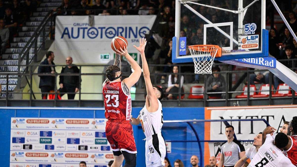 APU Udine-Rimini 95-86, LE PAGELLE DEGLI AVVERSARI: non bastano Johnson e Robinson
