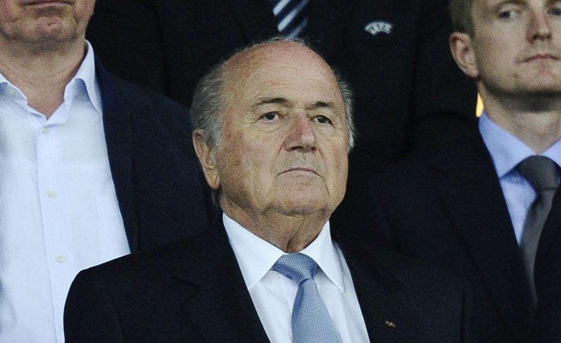Blatter apre alla moviola in campo