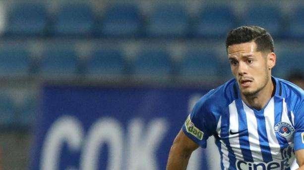 Il bosniaco Haris Hajradinovic può essere un rinforzo per il centrocampo