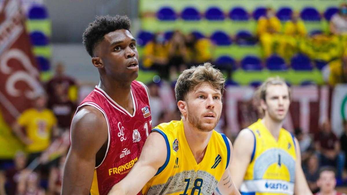 La UEB Gesteco sbanca Livorno (66-82) e va in semifinale