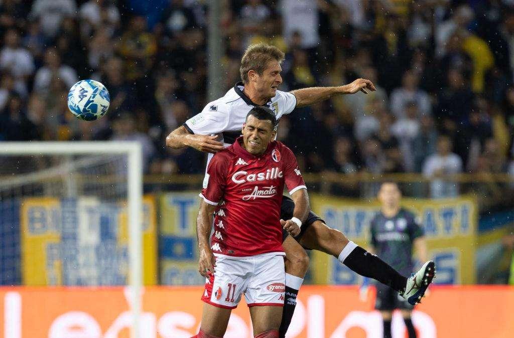 Cheddira allontana il mercato: "In questo momento penso solo al Bari e al campo"