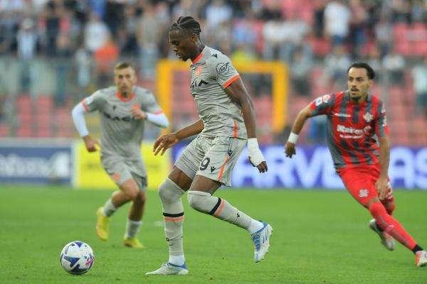 Sottil pronto a giocarsi la carta Ehizibue contro il Lecce