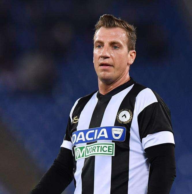 Maxi Lopez multato per il diverbio con l'ex mister Oddo