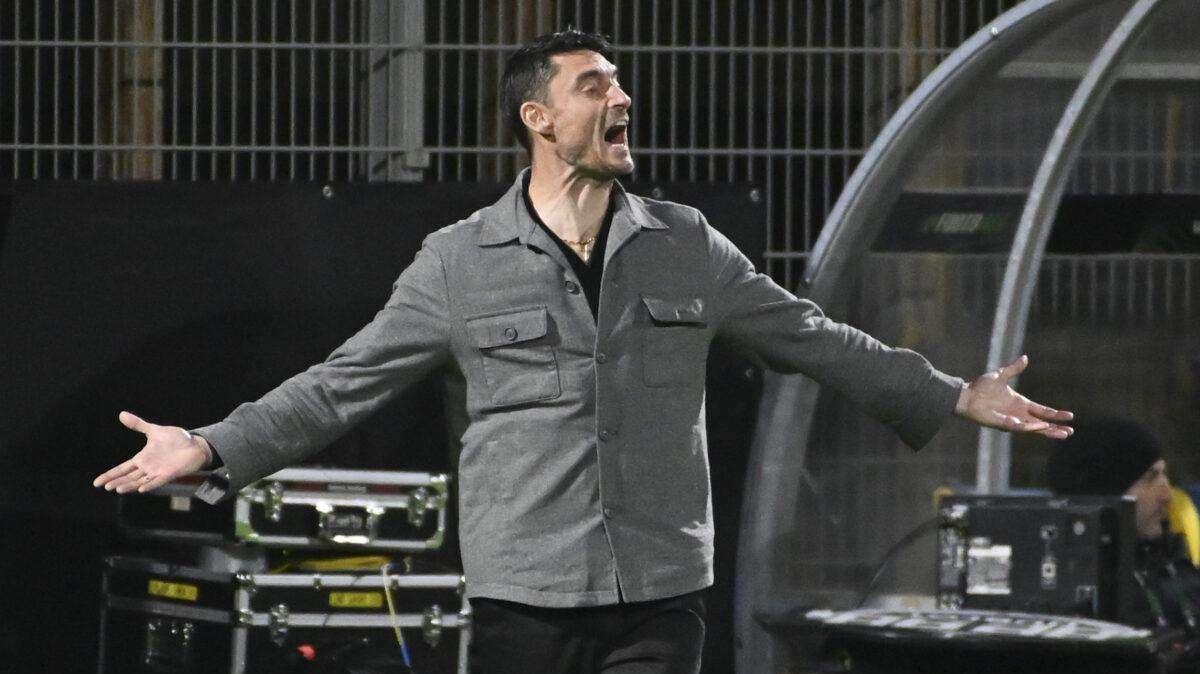 Udinese, monitorato Riera in caso di addio di Runjaic