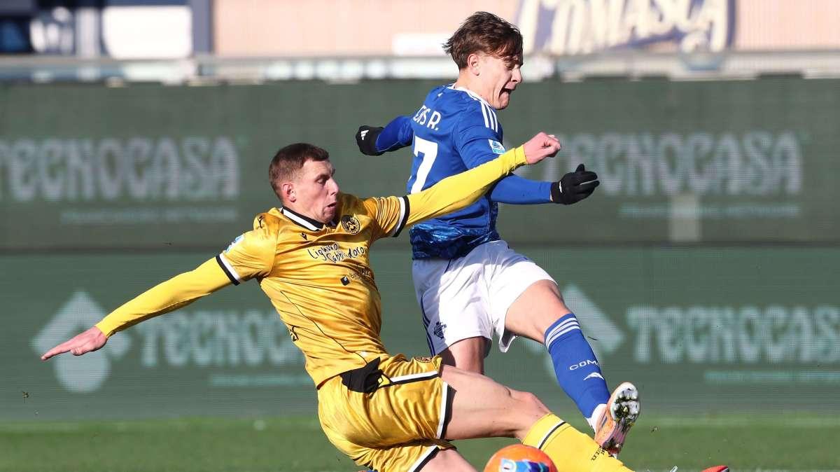 Como-Udinese 1-0, LE PAGELLE: Piotrowski errore che costa carissimo. I bianconeri pagano un brutto primo tempo