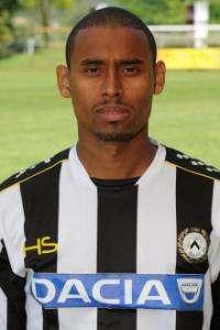 UFFICIALE - L'ex difensore dell'Udinese Gabriel Silva si ritira dal calcio giocato