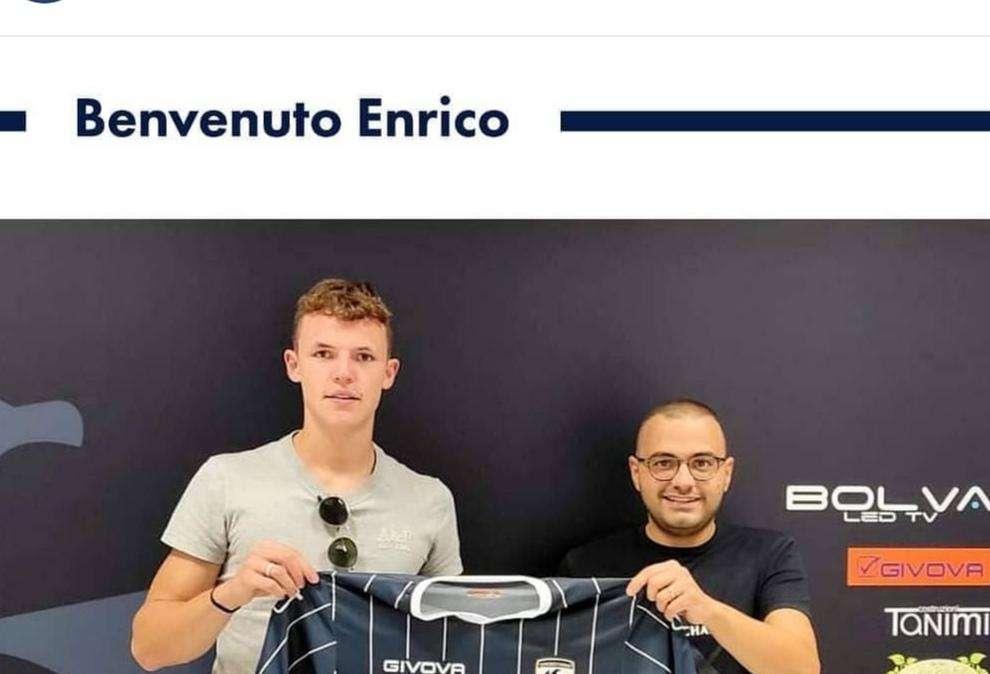 UFFICIALE - Oviszach ceduto alla Cavese 