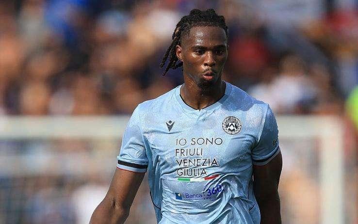 Udinese, quale futuro per Ehizibue? Intanto il club ragiona