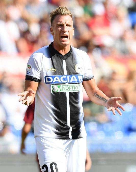 Tuttosport, le pagelle: Lasagna è il peggiore, Maxi Lopez spreca