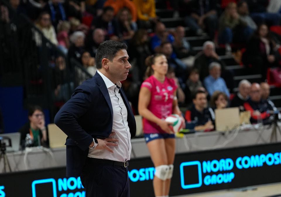 CDA Volley Talmassons, Parazzoli dopo Chieri: "Le ragazze devono essere orgogliose di quanto stanno facendo"