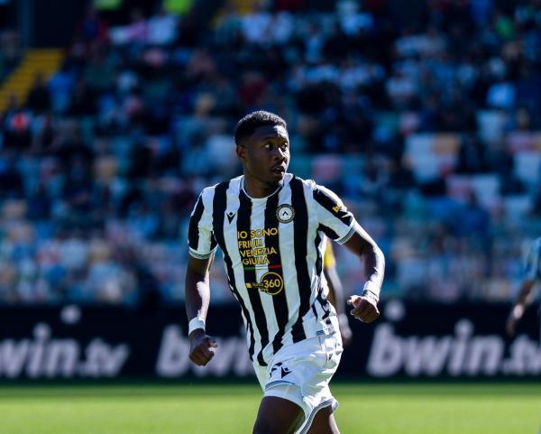 Udinese, si ferma Alaba per infortunio: risentimento muscolare al polpaccio