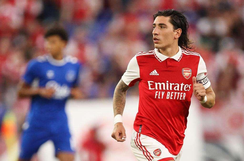 Via Soppy, l'erede di Molina potrebbe essere Bellerin
